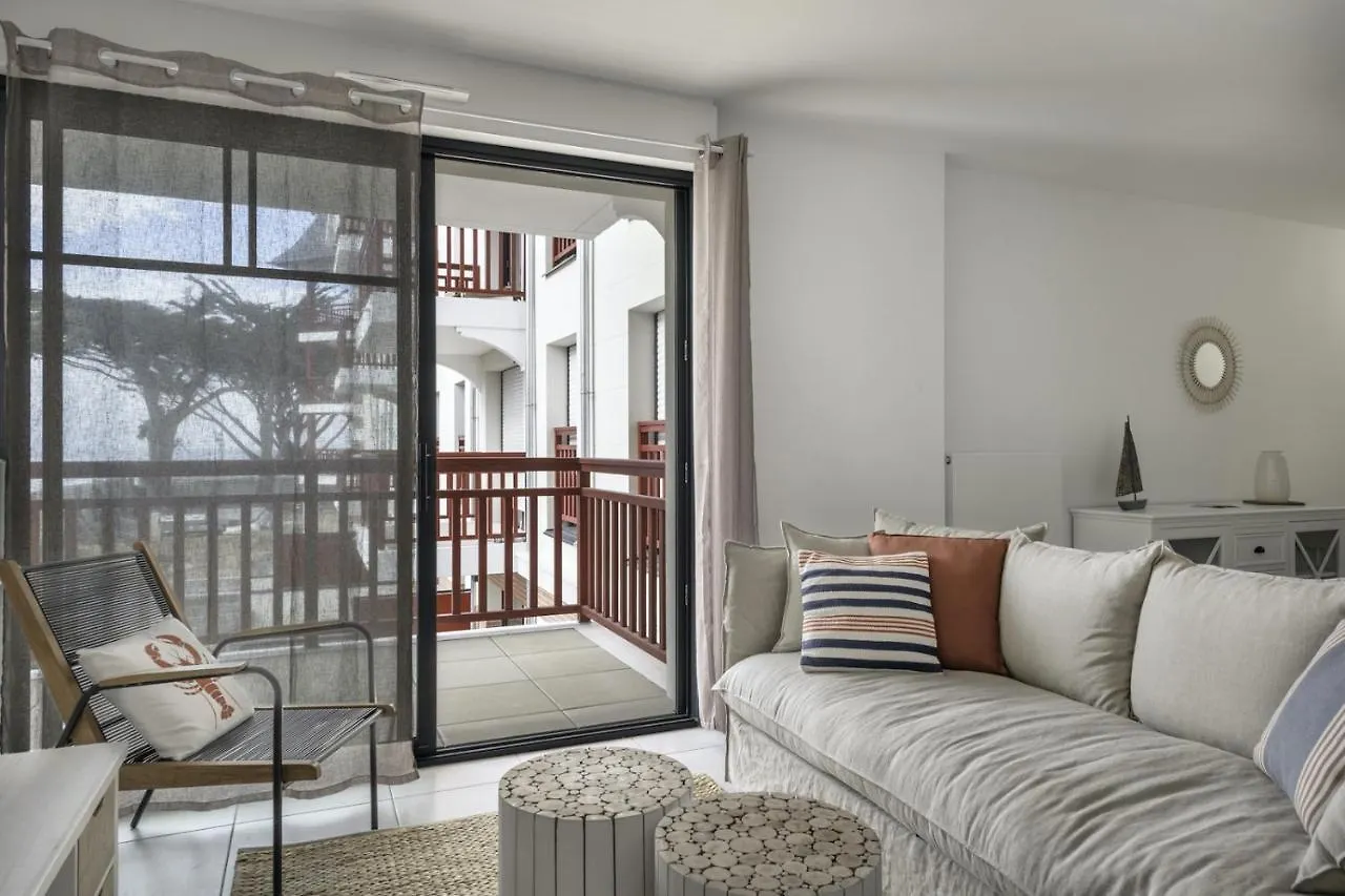 Une nouvelle adresse de vacances face a la mer Pleneuf-Val-Andre Appartement